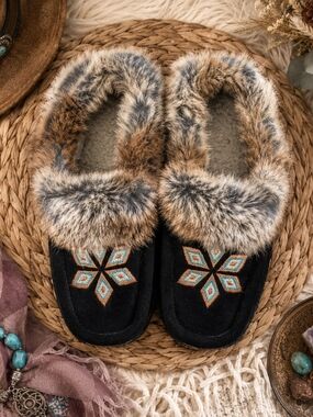 Sandra & Tiffany Suede Rabbit Fur Moccasins Size 5
